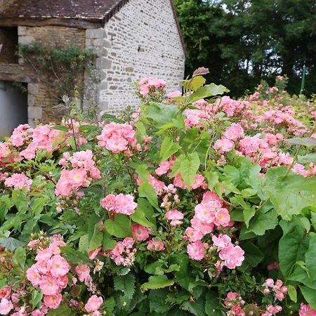Chambre D'Hote Courtoux Saint-Denis-sur-Sarthon Eksteriør billede