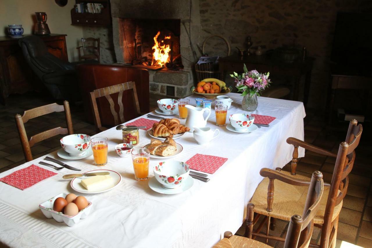Chambre D'Hote Courtoux Saint-Denis-sur-Sarthon Eksteriør billede